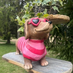 Dackel Hund Gartenfigur Kunststoff 50 cm Rosa SonnenHerzbrille Gartendekoration